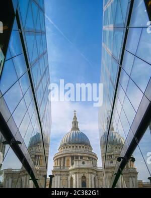 Cathédrale Saint-Paul, dans le centre de Londres, Royaume-Uni Banque D'Images