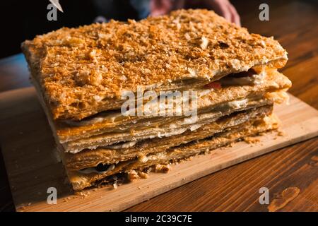 Tarte feuilletée à la crème et aux fruits à la fraise Banque D'Images