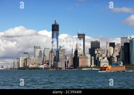 Service régulier de ferry entre New York City - Manhattan et Staten Island Banque D'Images