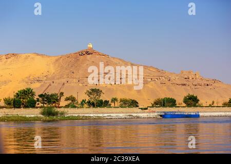 Tombes de la montagne de Nobles En Egypte Banque D'Images