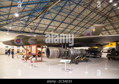 Le bombardier Avro Vulcan numéro XL318 / AVRO VULCAN B MK.2 XL318/8733M exposé au RAF Royal Air Force Museum, Hendon Londres (117) Banque D'Images