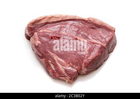 steak de 16oz épais coupé sur fond blanc de studio. Banque D'Images