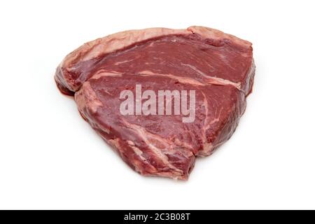 steak de 16oz épais coupé sur fond blanc de studio. Banque D'Images