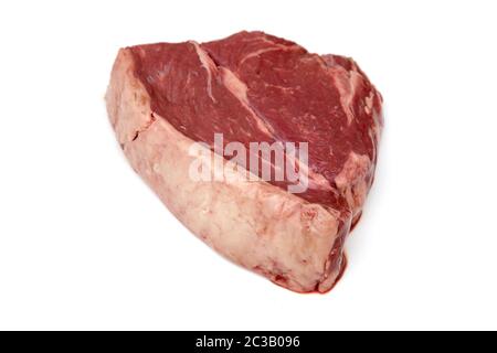 steak de 16oz épais coupé sur fond blanc de studio. Banque D'Images