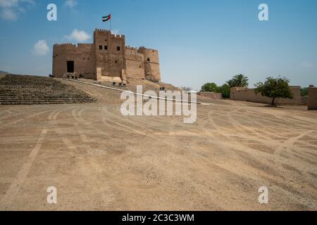 Fujairah Fort est situé dans la ville de Fujairah et est une attraction touristique intéressante dans les EAU Banque D'Images