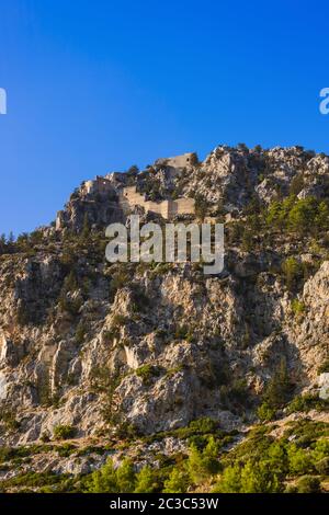 Château historique de Buffavento dans la région de Kyrenia - Nord de Chypre Banque D'Images