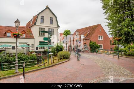 Paysage idyllique de Greetsiel, un village idyllique situé dans la Frise orientale, dans le Nord de l'Allemagne Banque D'Images