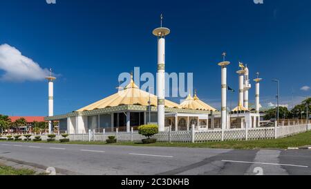 La mosquée de la ville, Masjid Mohammad Jamalal Alam à Kuala Belait, Brunei Banque D'Images