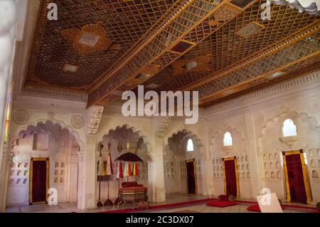 décoration intérieure de la chambre queen size de mehrangarh fort Banque D'Images