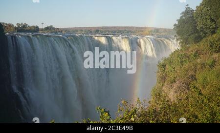 Cascade de Victoria Falls au Zimbabwe. Banque D'Images