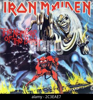 IRON MAIDEN le numéro de la Bête - Vintage 12'' vinyle LP couverture Banque D'Images