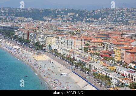 Vue sur la ville de Nice dans les Alpes Maritimes, France Banque D'Images