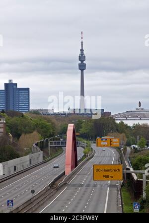 Autoroute vide A 40, avril 2020, Corona, Corona virus, Corona crise, Dortmund, Allemagne, Europe Banque D'Images