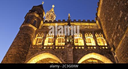 Hôtel de ville le soir, vieille ville, Aix-la-Chapelle, Rhénanie-du-Nord-Westphalie, Allemagne, Europe Banque D'Images