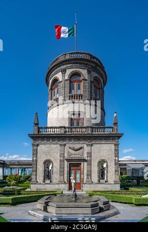 Tour du château de Chapultepec à Mexico, Mexique Banque D'Images