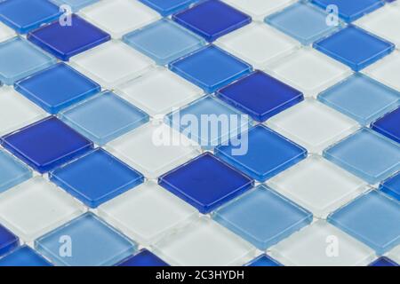 Photo grand angle de petits carreaux bleus carrés - bon pour un arrière-plan Banque D'Images