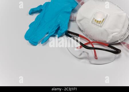 Coronavirus concept dans un laboratoire. Équipement de protection contre le covid-19 Banque D'Images
