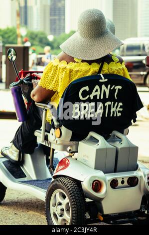 Grant Park, Chicago-19 juin 2020 : célébration de la dix-septième année. Les dirigeants communautaires et les citoyens se rencontrent au centre-ville lors d'un rassemblement. Banque D'Images