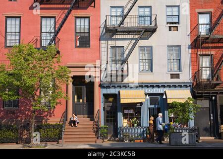 9e Avenue dans Chelsea District, Midtown Manhattan, New York City, États-Unis Banque D'Images