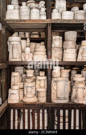 Moules en poterie de plâtre à la poterie de Middleport Stoke sur Trent Staffordshire Banque D'Images