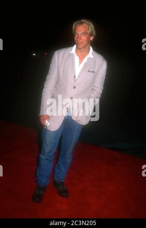 Burbank, Californie, États-Unis 18 octobre 1995 l'acteur Julian Sands assiste à la première de Warner Bros. Pictures 'copycat' le 18 octobre 1995 à Warner Bros Studios à Burbank, Californie, États-Unis. Photo par Barry King/Alay stock photo Banque D'Images