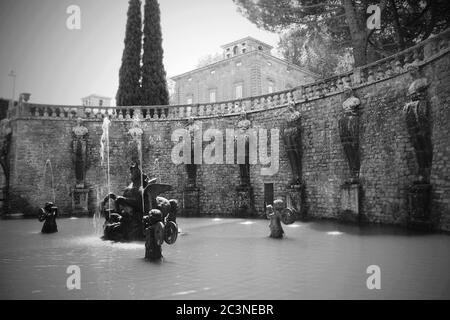 3 juin 2018 - Bagnaia, Latium, Italie - Villa Lante est un jardin maniériste de surprise près de Viterbo, en Italie centrale, attribué à Jacopo Barozzi da Vign Banque D'Images