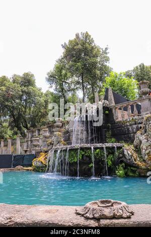 3 juin 2018 - Bagnaia, Latium, Italie - Villa Lante est un jardin maniériste de surprise près de Viterbo, en Italie centrale, attribué à Jacopo Barozzi da Vign Banque D'Images