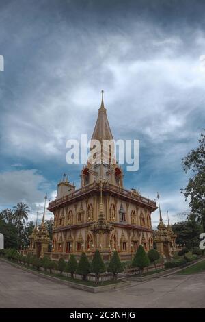 Temple Wat Chalong dans le sous-district de Chalong, district de Mueang Phuket, Thaïlande 18/11/2019 Banque D'Images