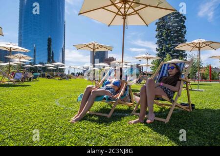 Milan, première journée de Lido Bam à la Biblioteca degli Alberi. (Francesco Bozzo/Fotogramma, Milan - 2020-06-21) p.s. la foto e' utilizzabile nel rispetto del contento in cui e' stata scattata, e senza intento diffamatorio del decoro delle persone rappresentate Banque D'Images