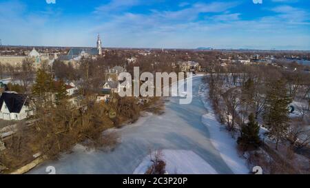 Vue aérienne de Terrebonne en hiver, Québec, Canada Banque D'Images