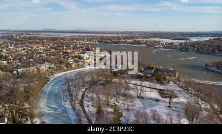 Vue aérienne de Terrebonne en hiver, Québec, Canada Banque D'Images