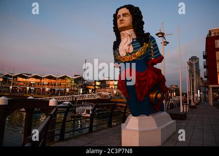 Portsmouth le figurehead du HMS Marlborough sur Gunwharf Quays, Portsmouth, Hampshire, Angleterre, Royaume-Uni Banque D'Images