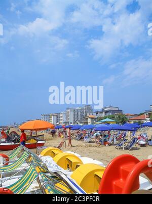 Vue sur la plage, Lido di Jesolo, province de Venise, région de Vénétie, Italie Banque D'Images