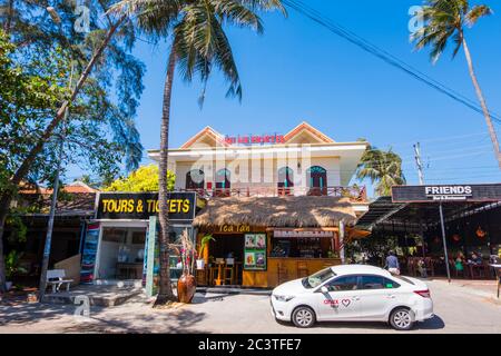 Auberge, café et Voyage, Nguyen Dinh Chieu, route côtière 77, Mui ne, Vietnam, Asie Banque D'Images