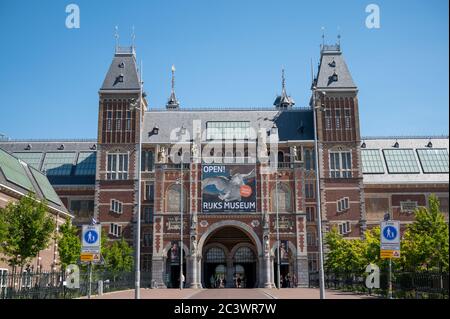 Rijksmuseum dans le centre d'Amsterdam, pays-Bas. Célèbre musée du XIXe siècle dédié aux artistes et à l'art hollandais Banque D'Images