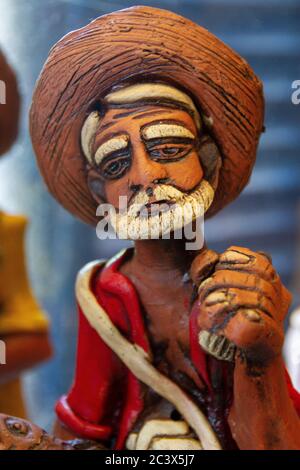 Des pièces artisanales artisanales typiques de l'art brésilien traditionnel dans la ville de Natal, Rio Grande do Norte, Brésil. Banque D'Images