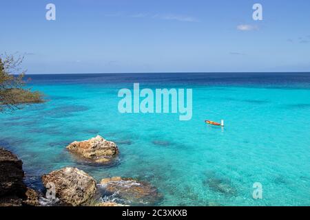 Bleu turquoise sur Curaçao Paradise Banque D'Images