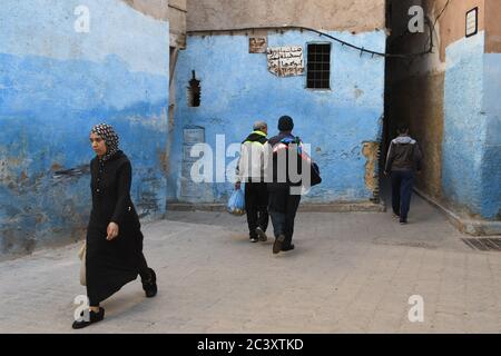 FES, Maroc. 27 février 2020. Le souk ou le marché de Fès, au Maroc. 27 février 2020. Crédit : Mark Hertzberg/ZUMA Wire/Alay Live News Banque D'Images