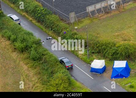 Photo du dossier datée du 16/8/2019 d'une vue aérienne de la scène à Ufton Lane, près de Sulhamstead, Berkshire, où le PC Andrew Harper a été tué. Henry long, 19 ans, Albert Bowers, 18 ans, et Jessie Cole, 18 ans, comparaissent au Old Bailey de Londres, où ils sont accusés d'avoir tué un policier de la vallée de la Tamise, âgé de 28 ans, qui a été traîné derrière une voiture après avoir répondu à un vol de quad signalé en août 2019. Banque D'Images