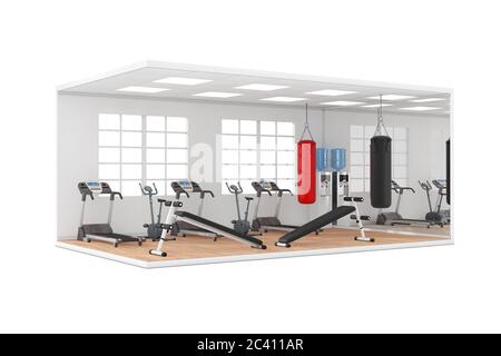 Salle de gym intérieur avec grande fenêtre, bancs d'exercice, sacs de poinçonnage en cuir pour l'entraînement de boxe, tapis roulant et parquet sur le sol Banque D'Images