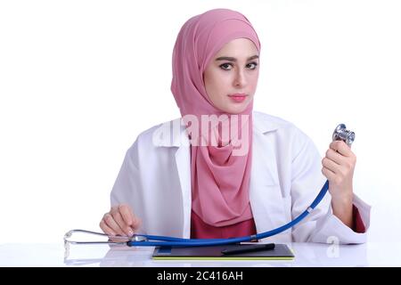 Portrait du docteur musulman avec stéthoscope Banque D'Images