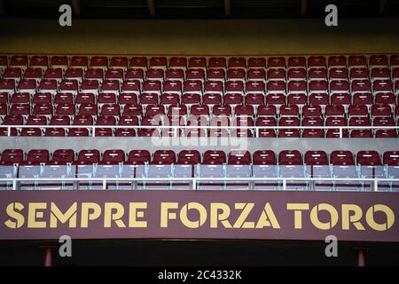 Turin, Italie - 23 juin 2020: Vue générale des sièges vides au stadio Olimpico Grande Torino avant la série UN match de football entre le FC de Turin et le Calcio d'Udinese. Crédit: Nicolò Campo/Alay Live News Banque D'Images