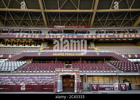 Turin, Italie - 23 juin 2020: Vue générale des sièges vides au stadio Olimpico Grande Torino avant la série UN match de football entre le FC de Turin et le Calcio d'Udinese. Crédit: Nicolò Campo/Alay Live News Banque D'Images