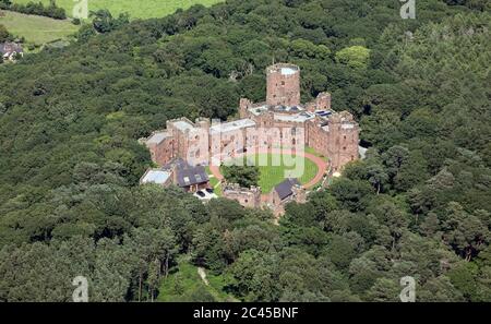 Vue aérienne de Peckforton Castle dans Cheshire, Royaume-Uni Banque D'Images