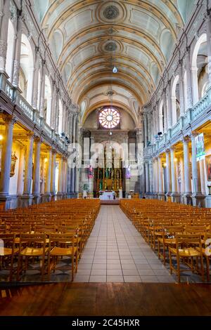 Vue sur l'église Saint-Maimboeuf à Montbéliard, la nouvelle église fut construite de 1850 à 1875 Banque D'Images