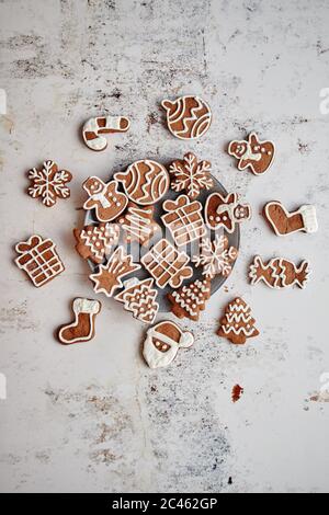 Frais et savoureux Christmas gingerbread cookies Banque D'Images