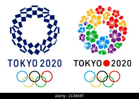 Kiev, Ukraine - 04 octobre 2019 : logo officiel des Jeux Olympiques d'été 2020 à Tokyo, et logo de la ville candidate de Tokyo, imprimé sur papier Banque D'Images