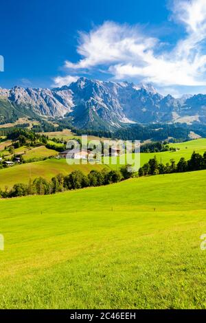 Alpes autrichiennes, à proximité et Arturhaus Bischofshofen Banque D'Images