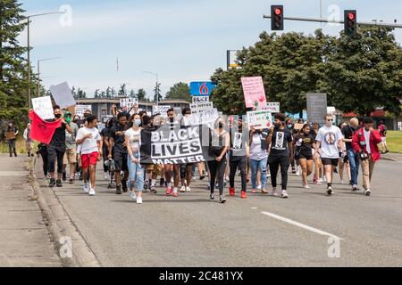 Tacoma, WA, USA 6/19/2020, rassemblement de jeunes et mars pour dire leurs noms, Black Lives Mater au parc de Wapato Banque D'Images