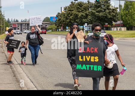 Tacoma, WA, USA 6/19/2020, rassemblement de jeunes et mars pour dire leurs noms, Black Lives Mater au parc de Wapato Banque D'Images